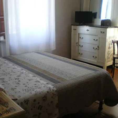 Alojamento de Acomodação e Pequeno-almoço B&B Belleville