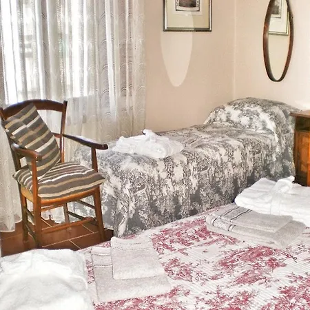 B&B Belleville Alojamento de Acomodação e Pequeno-almoço *